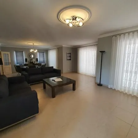 Vale Do Garrao Sleeps 8 Pool Air Con Vila Quinta do Lago