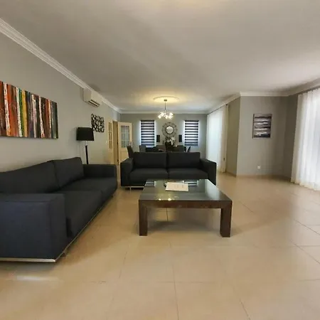 Vila Vale Do Garrao Sleeps 8 Pool Air Con *