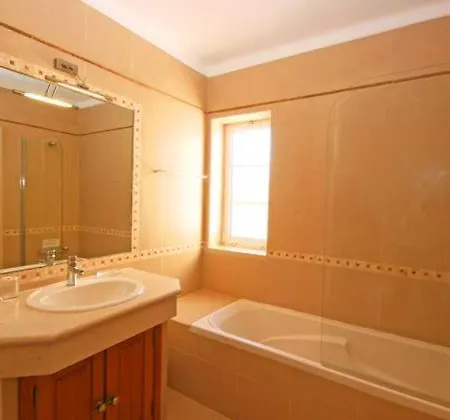 Vale Do Garrao Sleeps 8 Pool Air Con * Quinta do Lago